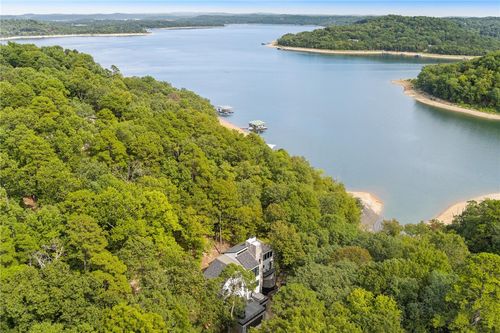 15 Dearhurst Rd, Rogers, AR, 72756-8273 | Card Image