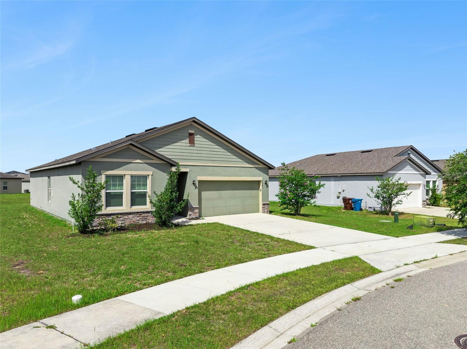 Residential in HAINES CITY 3