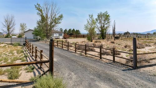 3035 E 4th St, Silver Springs, NV, 89429-9425 | Card Image