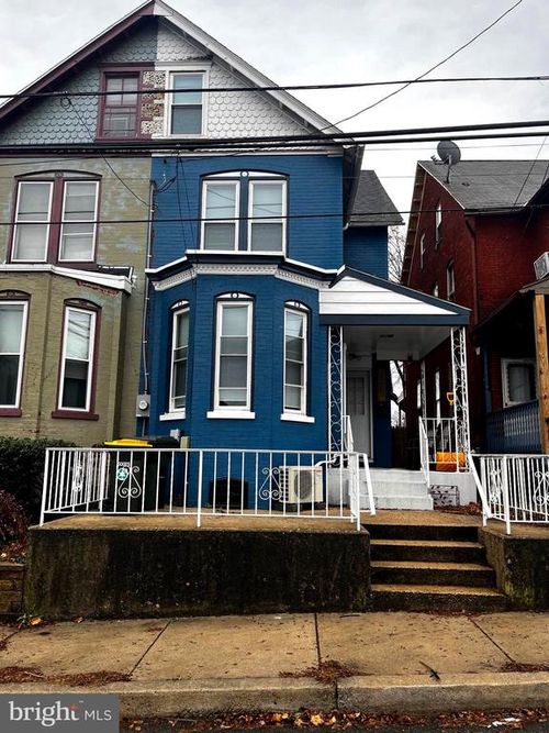 520 N 3rd St, COLUMBIA, PA, 17512-1142 | Card Image