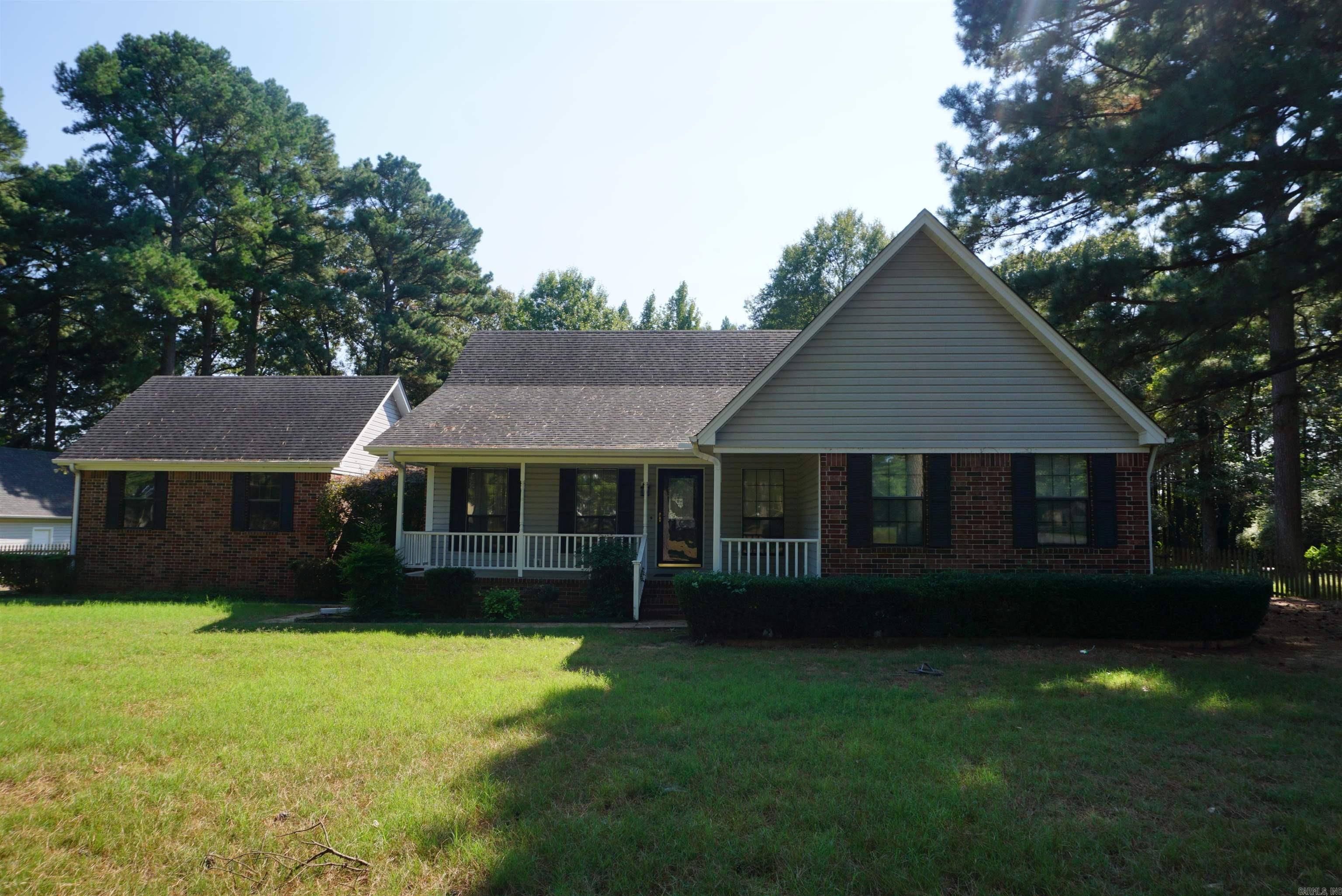 Pinewood Ln, Beebe, AR 72012