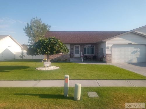 3684 Briar Creek Ln, Ammon, ID, 83406-4692 | Card Image