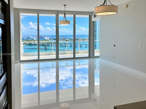 3203-2020 N Bayshore Dr, Miami, FL, 33137-5174 | Card Image