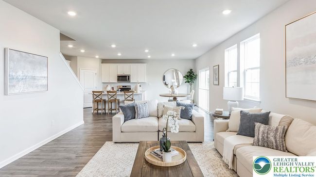 Same Model, but not the actual home | Image 13