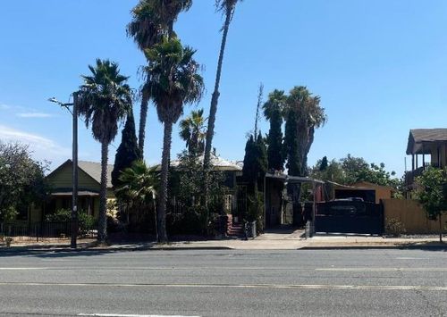 3043 Market St, San Diego, CA, 92102-3229 | Card Image