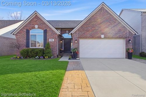 5735 Gregory Dr, Utica, MI, 48317-2813 | Card Image