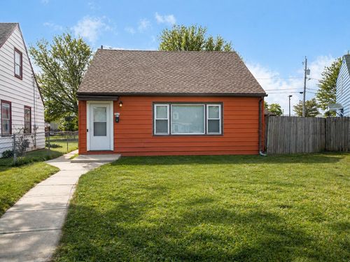 2619 W Linwal Ln, Milwaukee, WI, 53209-5505 | Card Image