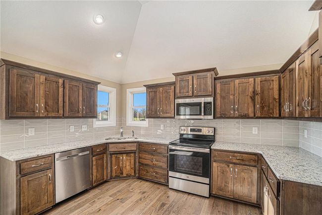 ***SIMULATED PHOTOS*** | Image 13