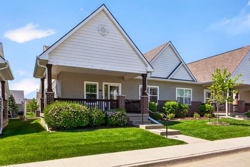 186 63rd St, West Des Moines, IA, 50266-8634 | Card Image