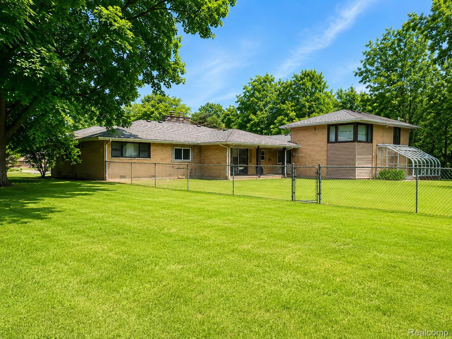 Business Opportunity in Saginaw Charter Township