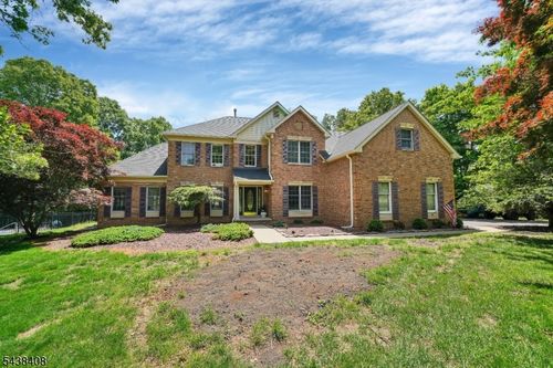 28 Ranney Rd, Long Valley, NJ, 07853-3169 | Card Image