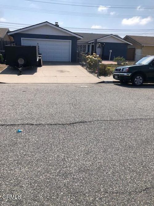 3810 3810 San Simeon Avenue, Oxnard, CA, 93033 | Card Image