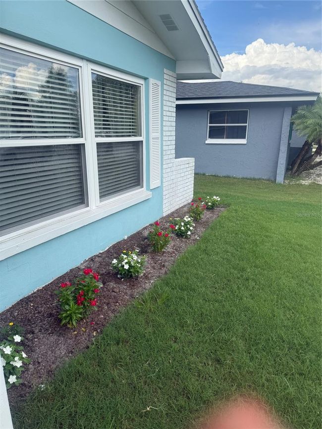 1814 Driftwood Cir S, House other with 4 bedrooms, 2 bathrooms and null parking in OLDSMAR FL | Image 29