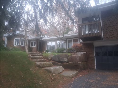 120 Hill Rd, Wexford, PA, 15090-8829 | Card Image