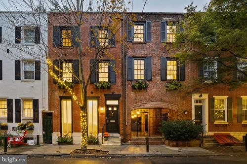 18-1716 Addison St, PHILADELPHIA, PA, 19146-1517 | Card Image