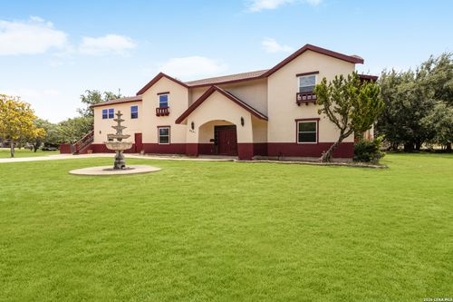 9602 County Road 5723, Castroville, TX, 78009-2109 | Card Image