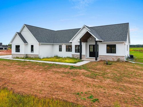 3161 Trinity Court, LAWRENCE, WI, 54115 | Card Image