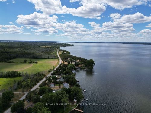 1692 N Big Island Rd, Demorestville, ON, K0K1W0 | Card Image