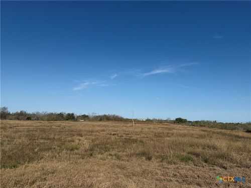 9-16 & 32 Saint Louis Avenue, Port Lavaca, TX, 77979 | Card Image