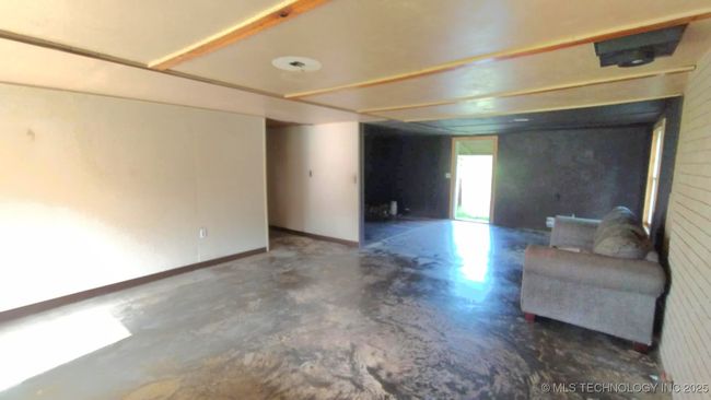 715 S Clayton, House other with 3 bedrooms, 1 bathrooms and null parking in Vian OK | Image 9