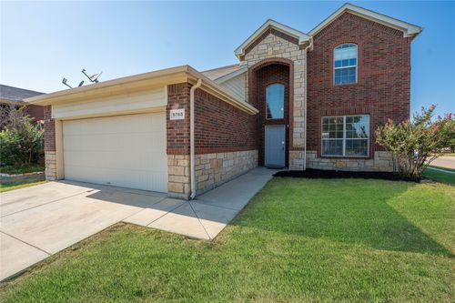 5765 Sapphire Pool Trl, Fort Worth, TX, 76244-5675 | Card Image
