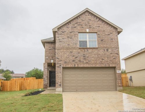 8507 Tesoro Hls, San Antonio, TX, 78242-1420 | Card Image