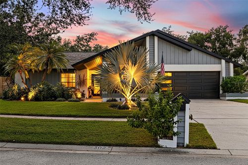 502 Sportsman Park Dr, SEFFNER, FL, 33584-4152 | Card Image