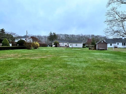 13 Tuttle Ave, Eastport, NY, 11941-1308 | Card Image
