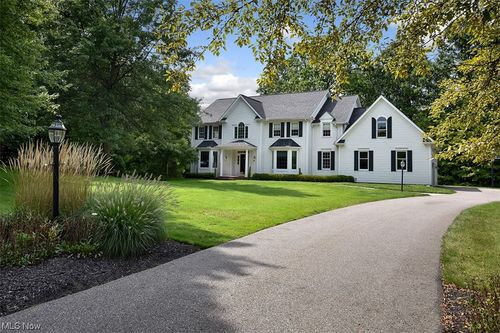 315 Grey Fox Run, Bentleyville, OH, 44022-3602 | Card Image