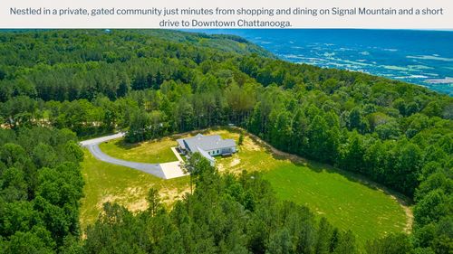 143 Walden Dr, Signal Mountain, TN, 37377-1861 | Card Image