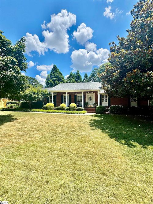 10 Dagenham Dr, Greenville, SC, 29615-1016 | Card Image
