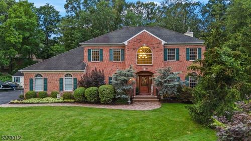 5 Samuel Ct, Cedar Knolls, NJ, 07927-1200 | Card Image