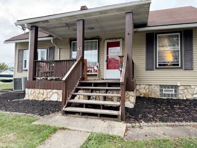 43 Clark St, House other with 3 bedrooms, 2 bathrooms and null parking in East Bethlehem PA | Image 3