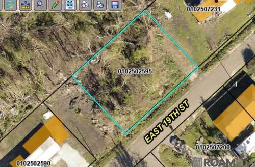 465 E 19th St, Larose, LA, 70373-2124 | Card Image