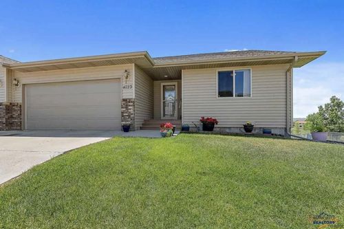4723 Patricia St, RAPID CITY, SD, 57703-2106 | Card Image