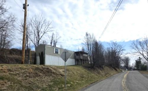 553 Carlock Creek Rd, Chilhowie, VA, 24319-4636 | Card Image