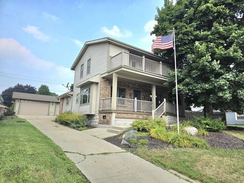 2459 S 92nd Street, WEST ALLIS, WI, 53227 | Card Image