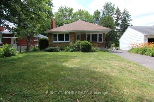 2216 Prospect Ave, Ottawa, ON, K1H7G3 | Card Image
