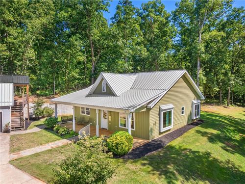 1747 Old Dobbins Bridge Rd, Townville, SC, 29689-4327 | Card Image