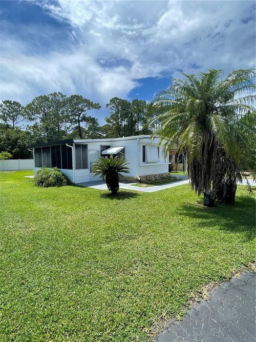 928 Blue Heron Blvd, OSTEEN, FL, 32764-8500 | Card Image