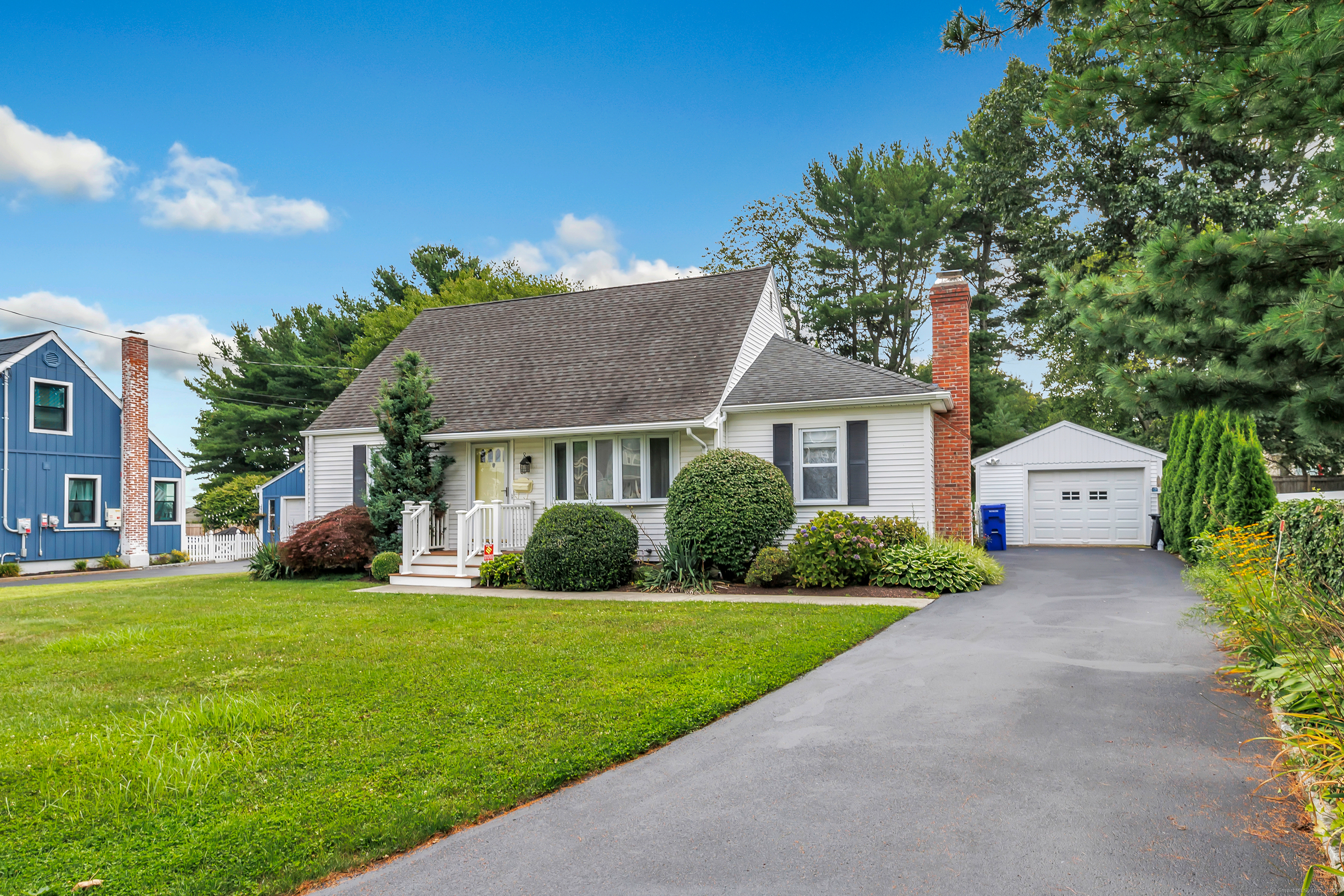 Baxter St, Stratford, CT 06615