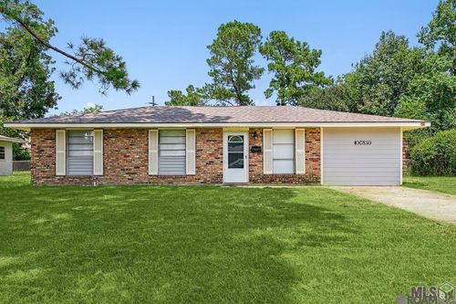 10689 Rhus Fringe Dr, Baton Rouge, LA, 70816-8283 | Card Image