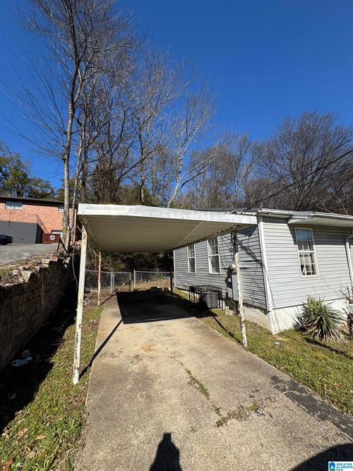 2808 24th Street Ensley, BIRMINGHAM, AL, 35208-3704 | Card Image