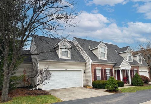 294 Lazelle Place Ln, Lewis Center, OH, 43035-8842 | Card Image