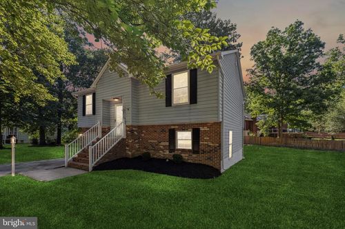 10716 Crestwood Dr, SPOTSYLVANIA, VA, 22553-1683 | Card Image