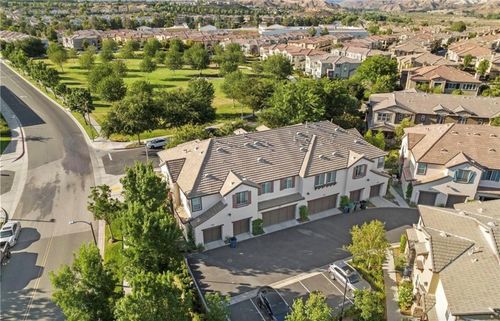 28669 Pietro Dr, Valencia, CA, 91354-2699 | Card Image