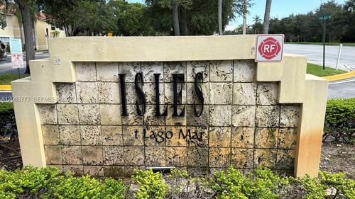 2114-457 Vista Isles Dr, Plantation, FL, 33325-6156 | Card Image