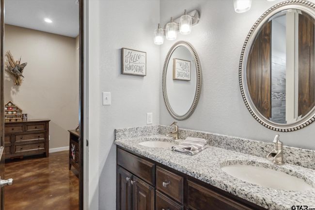 4152 Van Zandt County Road 4301, Home with 3 bedrooms, 3 bathrooms and null parking in Ben Wheeler TX | Image 32