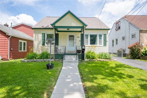 522 E Thompson Street, North Tonawanda, NY, 14120 | Card Image