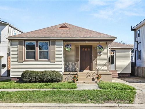 3635 Cypress St, Metairie, LA, 70001-5051 | Card Image